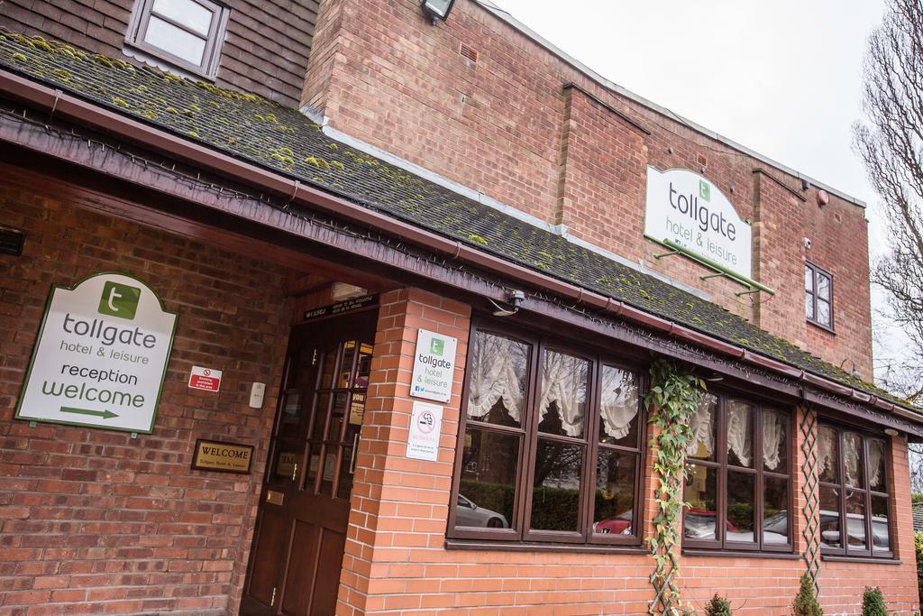 Tollgate Hotel & Leisure Stoke-on-Trent Extérieur photo